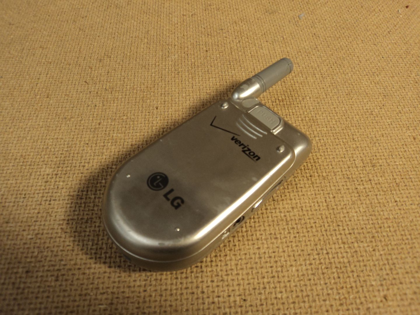 lg cell phone silver verizon vx3200
